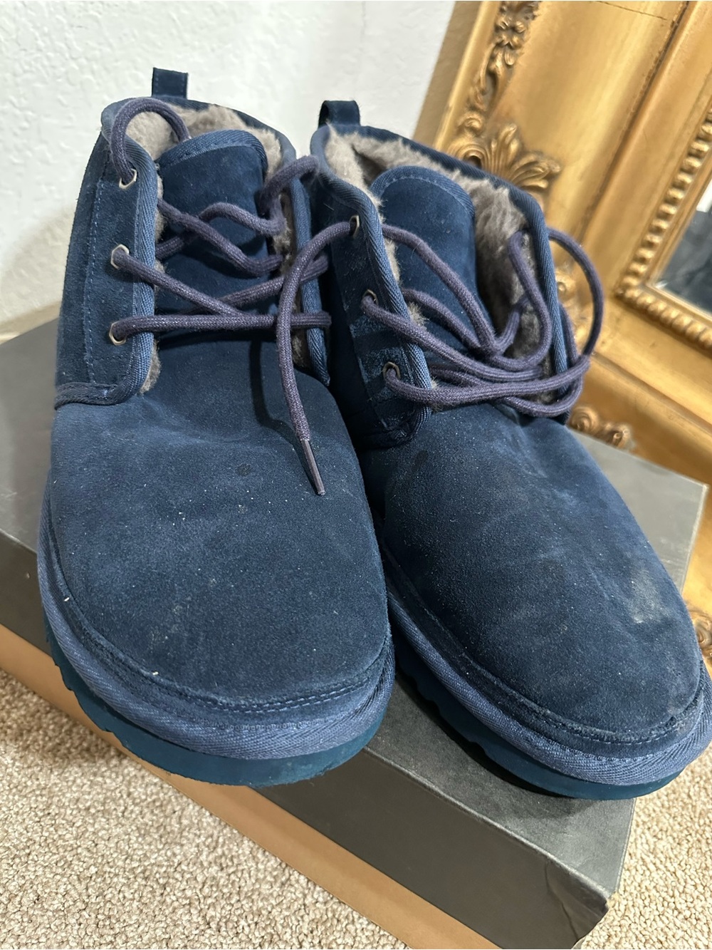 Men's Ugg With Box Neumel Fuzzy Boots in Navy Size 13